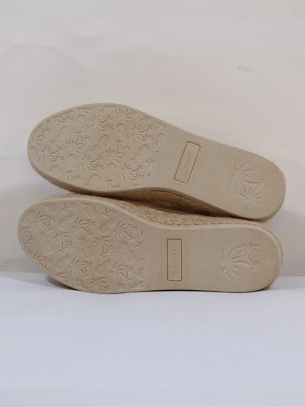 Esprit Nadine Cream Crochet Woven Slip-On Espadrille Sneakers NIB NWT